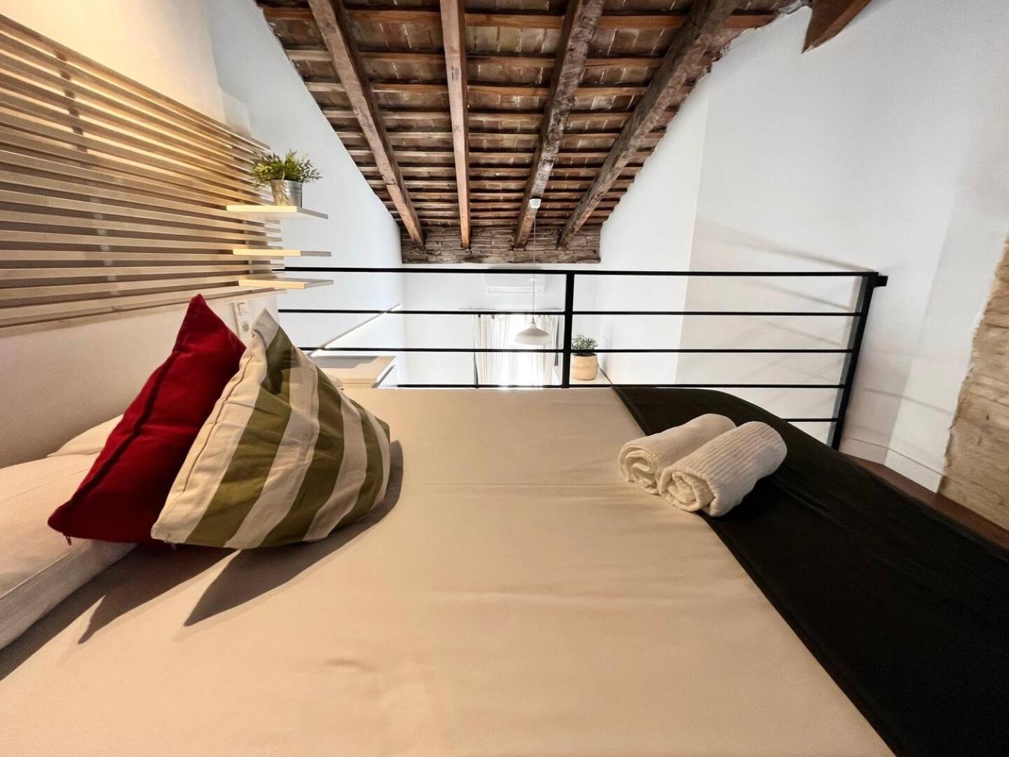 Ferienwohnung Ruzafa Modern Lofts Valencia Exterior foto